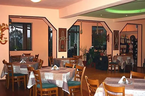 Family Joya Hotel 2*